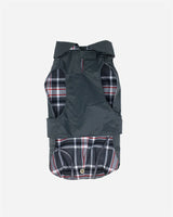 Grå vattentät regnjacka